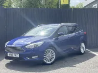 Używany Ford Focus Titanium X 120 KM (88 kW) 2018 Niebieski Kombi
