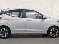 Used Hyundai i10 Advanced 67 HP (49 kW) 2024 Grey Hatchback
