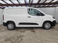 Used Peugeot Partner 131 HP (96 kW) 2021 White MPV