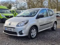 Used Renault Twingo 75 HP (55 kW) 2011 Silver Hatchback