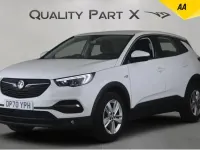 Used Vauxhall Grandland X Business Edition 130 HP (95 kW) 2020 White SUV