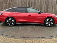 Begagnad VW ID.7 GTX 250 kW (340 HK) 2024 Röd Halvkombi