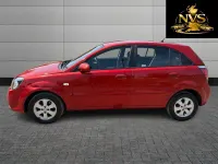 Used Kia Rio 2010 Red Hatchback