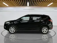 Usado Ford Kuga Titanium 150 HP (110 kW) 2018 Preto SUV