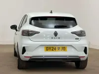 Used Renault Clio V Esprit Alpine 143 HP (105 kW) 2024 White  Hatchback