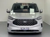 Usado Ford Tourneo Custom Titanium 136 HP (100 kW) 2024 Prateado Van