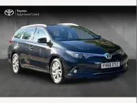 Used Toyota Auris Business Edition 114 HP (83 kW) 2016 Black Estate