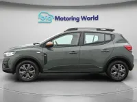 Used Dacia Sandero Extreme 90 HP (66 kW) 2024 Green Hatchback