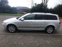 used Volvo V70 Se Lux 2.5cc Automatic