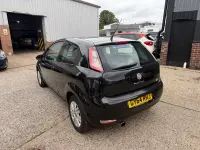 Used Fiat Punto Easy 69 HP (50 kW) 2014 Black Hatchback