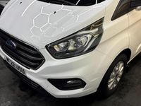 Begagnad Ford Transit Custom Limited 2022 Vit