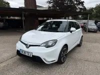 Used MG MG3 106 HP (77 kW) 2018 White Hatchback
