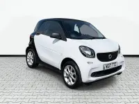 Used Smart ForTwo Coupé Passion 71 HP (52 kW) 2017 White Coupe