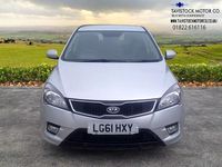 Used Kia Ceed 113 HP (83 kW) 2011 Silver Hatchback