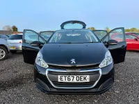 Used Peugeot 208 Active 80 HP (58 kW) 2018 Black Hatchback