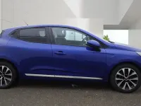 Used Renault Clio Iconic 100 HP (73 kW) 2020 Blue Hatchback