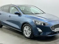 Used Ford Focus Titanium 125 HP (91 kW) 2019 Blue Hatchback