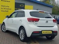Used Kia Rio 2018 White Hatchback
