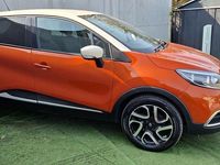 Usado Renault Captur Dynamique 90 HP (66 kW) 2016 Laranja SUV