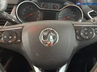 Used Vauxhall Crossland Elite 110 HP (80 kW) 2021 White SUV