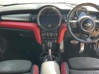 Used Mini John Cooper Works Hatch 231 HP (169 kW) 2015 Red Hatchback