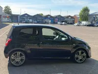 Used Renault Twingo 133 HP (97 kW) 2009 Black Hatchback