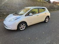 Used Nissan Leaf 80 kW (109 HP) 2013 White Hatchback