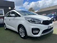 Usado Kia Carens 135 CV (99 kW) 2018 Blanco Monovolumen
