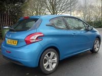 Used Peugeot 208 Active 82 HP (60 kW) 2012 Blue Hatchback