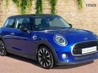 Used Mini Cooper Hatch 136 HP (100 kW) 2018 Blue Hatchback