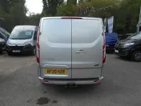 Used Ford Transit Custom Limited 130 HP (95 kW) 2020 Silver Van