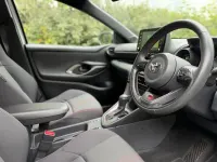 Used Toyota Yaris Sport 114 HP (83 kW) 2023 White Hatchback