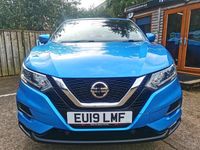 Used Nissan Qashqai Acenta Premium 115 HP (84 kW) 2019 Blue SUV