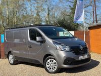 Usado Renault Trafic 2019 Gris Monovolumen