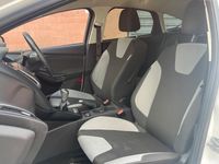 Used Ford Focus Zetec 2013 White Hatchback