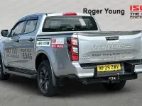 Used Isuzu D-Max 2025 Silver Pickup