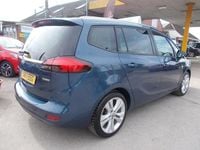 Used Vauxhall Zafira SRi 140 HP (102 kW) 2017 Blue MPV