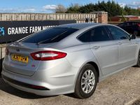 Usado Ford Mondeo Titanium 150 HP (110 kW) 2017 Prateado Citadino