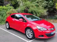Used Vauxhall Astra GTC SRi 140 HP (102 kW) 2013 Red Hatchback