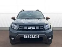 Used Dacia Duster Extreme 150 HP (110 kW) 2024 Grey SUV