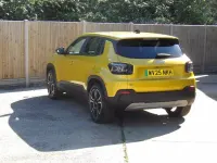 Used Jeep Avenger EV Summit 113 kW (154 HP) 2025 SUV
