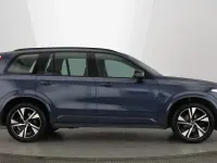 Usado Volvo XC90 Plus 235 HP (172 kW) 2023 Azul SUV