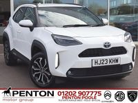 Used Toyota Yaris Hybrid Design 2023 White Hatchback