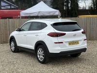 Used Hyundai Tucson SE 132 HP (97 kW) 2019 White SUV