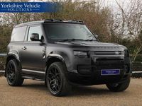 Used Land Rover Defender SE Dynamic 2025 Black SUV