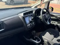 Used Honda Jazz SE 102 HP (75 kW) 2018 Grey Hatchback