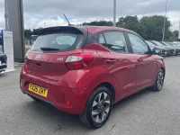 Used Hyundai i10 Advanced 63 HP (46 kW) 2025 Dragon red Hatchback
