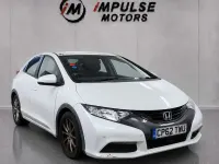 Used Honda Civic SE 2013 White Hatchback