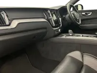 Used Volvo XC60 R-Design Pro 194 HP (142 kW) 2022 Black SUV