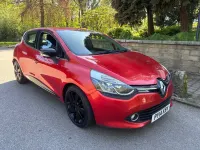 Used Renault Clio IV Dynamique 90 HP (66 kW) 2014 Red Hatchback